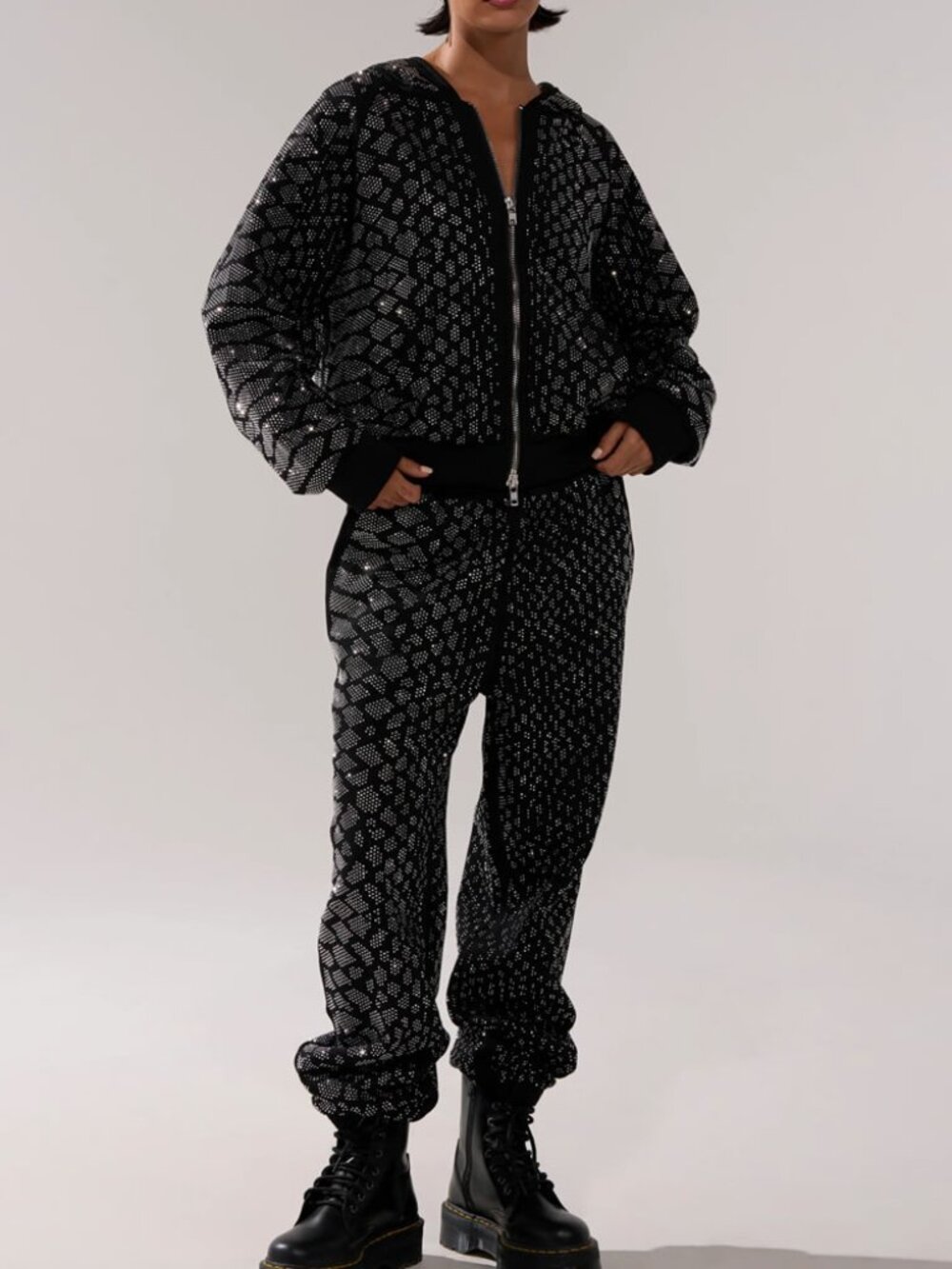 AKIRA Sneaky Little Snake Zip-Up Hoodie Sweatshirt and Jogger Pants Set